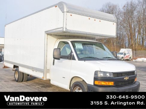 Used 2019 Chevrolet Express 3500 Extended w/ Driver Convenience Package image 1