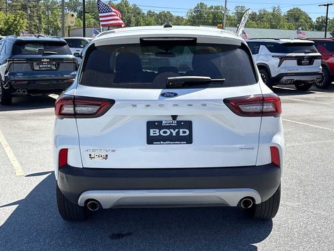 Used 2025 Ford Escape Active AWD/4WD image 7