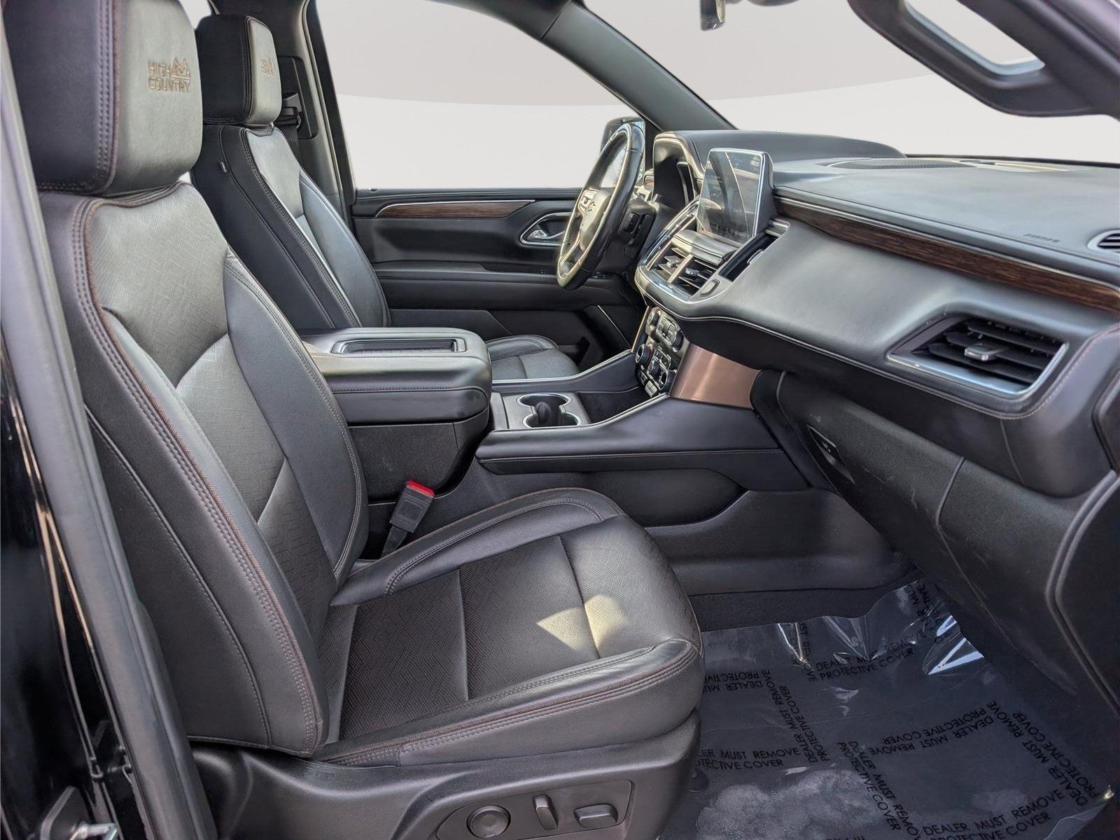 Used 2023 Chevrolet Suburban High Country w/ Advanced Technology Package AWD/4WD image 12