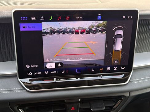 Used 2026 Volkswagen Tiguan SE FWD image 23