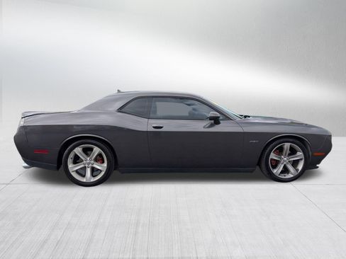 Used 2015 Dodge Challenger R/T Plus RWD image 5