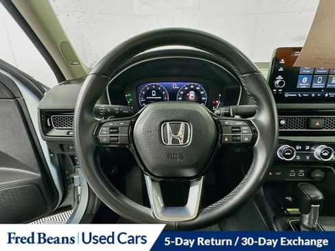 Used 2023 Honda Civic Touring image 14