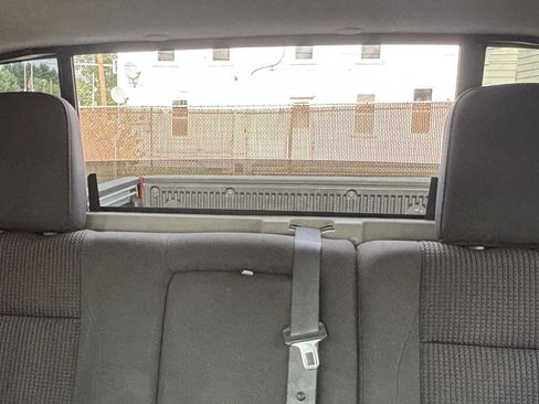 Used 2015 Nissan Titan SV w/ SV Value Truck Package AWD/4WD image 29