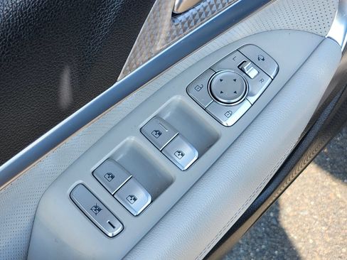 Used 2023 Genesis G70 3.3T w/ Sport Advanced Package AWD/4WD image 12