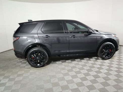 Used 2024 Land Rover Discovery Sport Dynamic SE AWD/4WD image 4