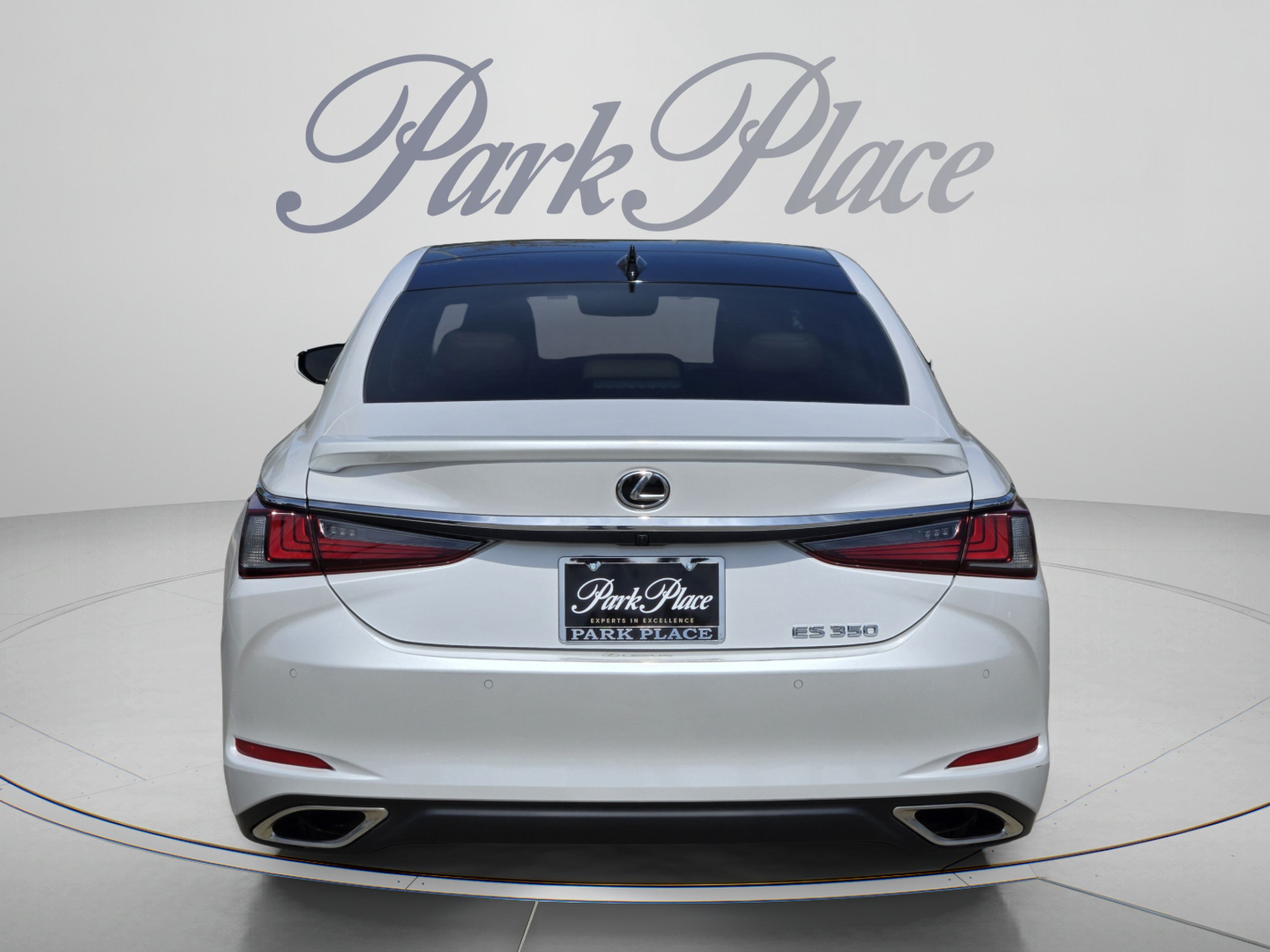 Certified 2024 Lexus ES 350 Ultra Luxury w/ Accessory Package (Z2) FWD image 4