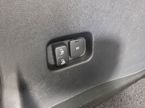 Used 2016 Ford Edge SEL w/ Class II Trailer Tow Package FWD image 35
