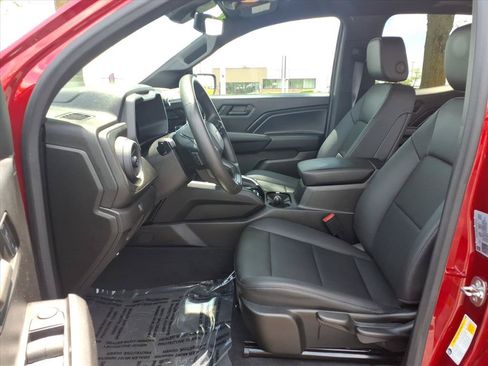 Used 2024 Chevrolet Colorado Trail Boss w/ Advanced Trailering Package AWD/4WD image 25