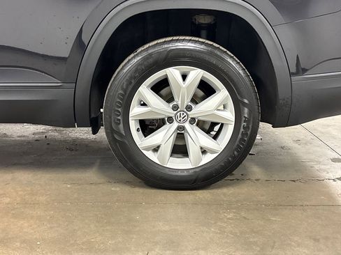 Used 2018 Volkswagen Atlas SE image 13