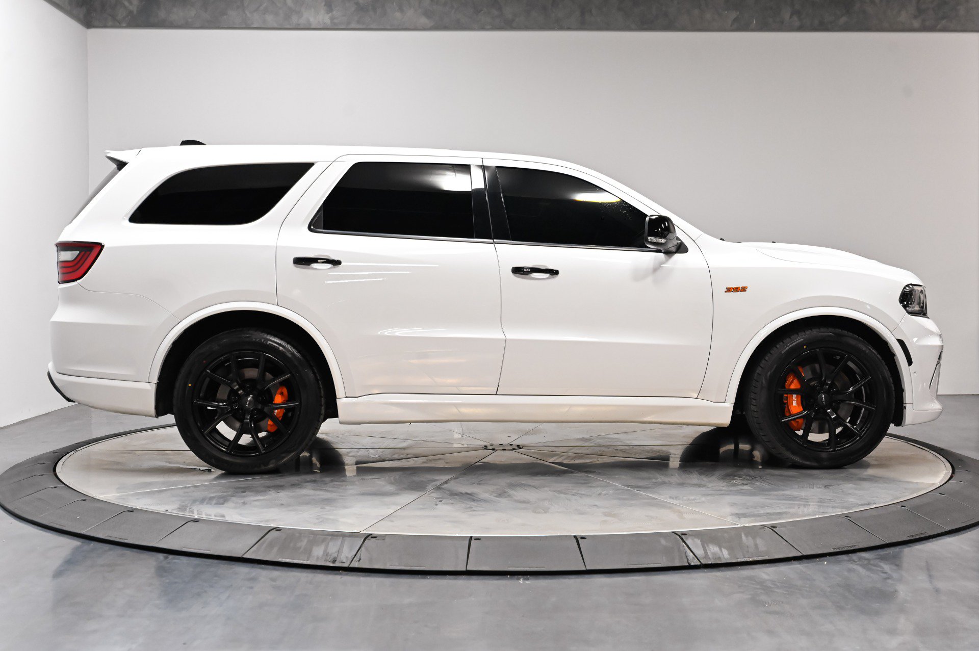 Used 2024 Dodge Durango SRT w/ Black Package AWD/4WD image 15