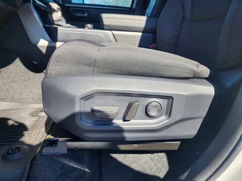 Used 2026 Toyota Tundra SR5 w/ SR5 Convenience Package image 27