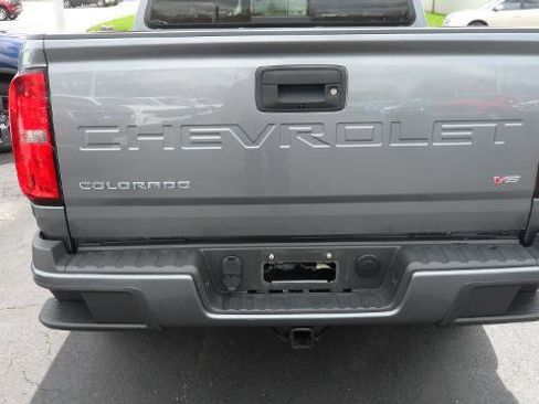 Used 2022 Chevrolet Colorado LT w/ LT Convenience Package image 32