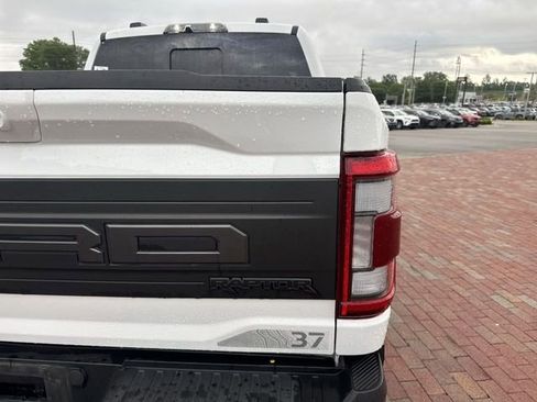 Used 2022 Ford F150 Raptor w/ Raptor 37 Performance Package AWD/4WD image 11