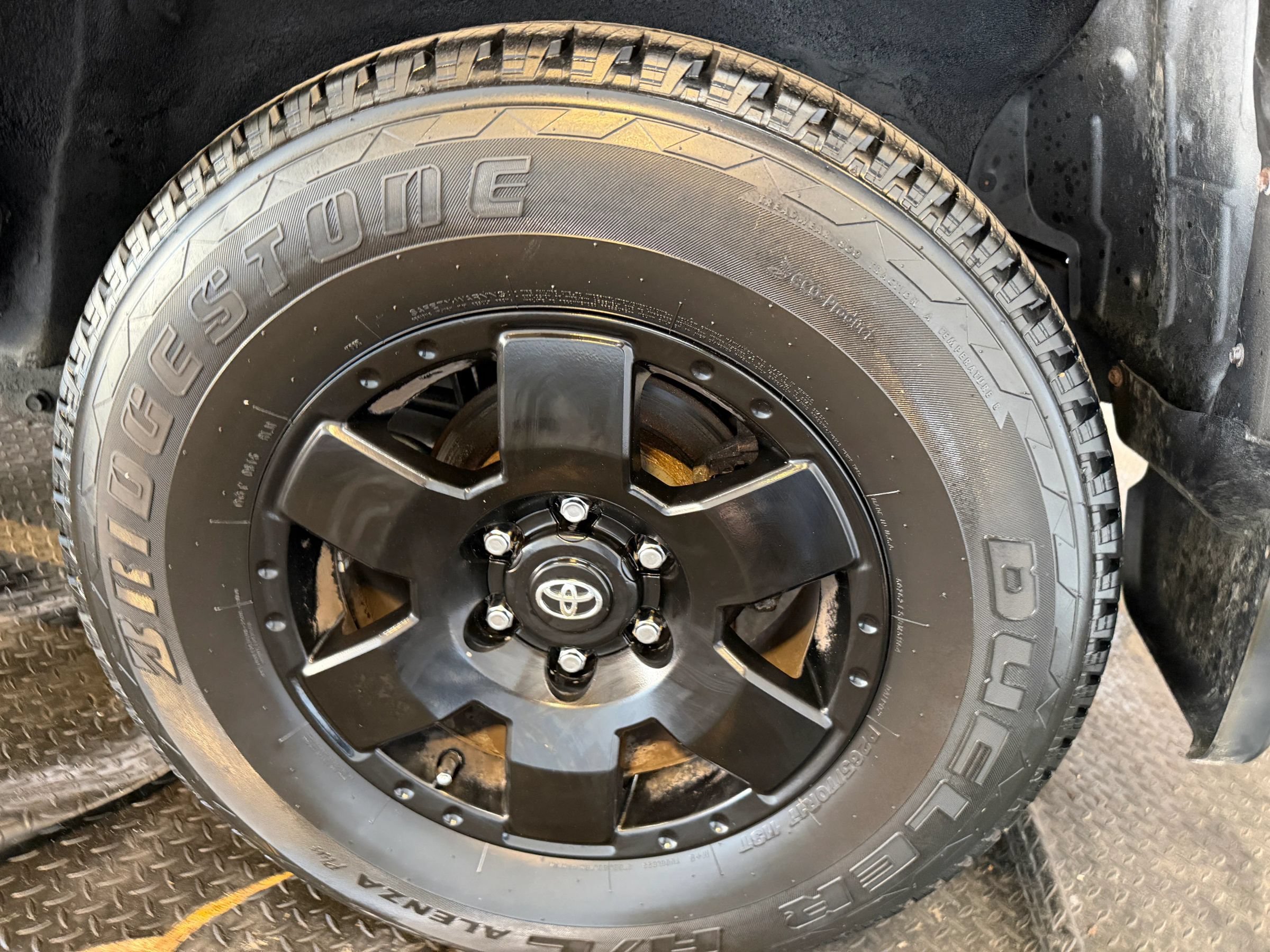 Used 2007 Toyota FJ Cruiser 4WD w/ Convenience Pkg image 34