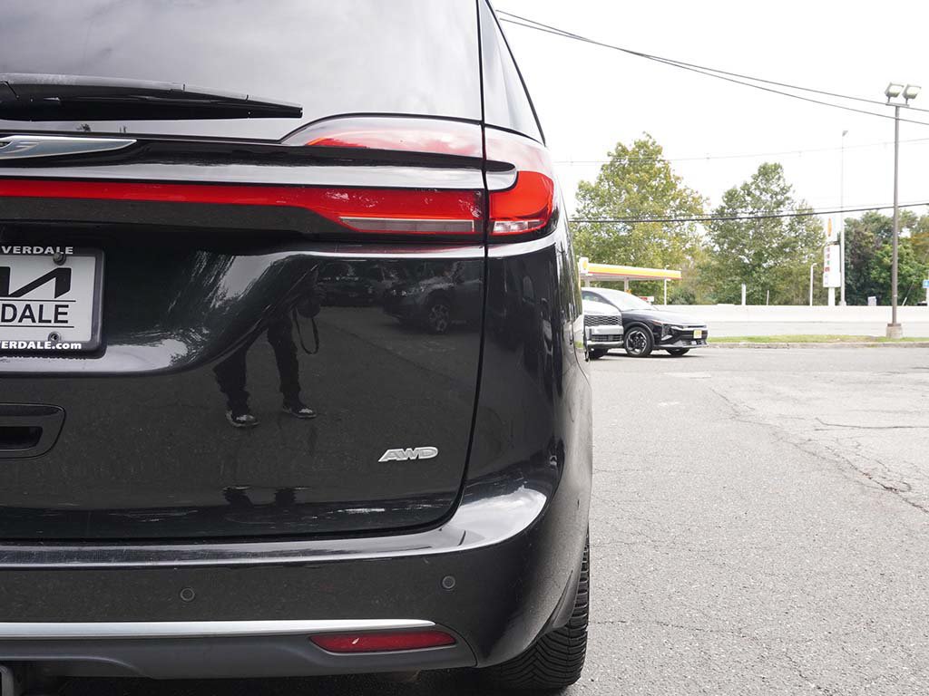 Used 2022 Chrysler Pacifica Pinnacle AWD/4WD image 20