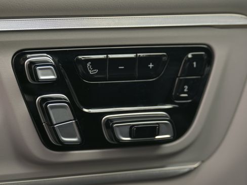 Used 2025 RAM 1500 Tungsten AWD/4WD image 25