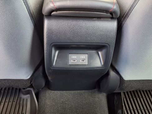 Used 2023 Toyota Corolla SE image 24