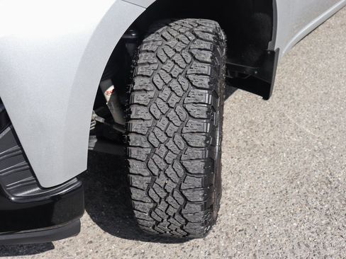 Used 2020 Chevrolet Silverado 1500 LT Trail Boss w/ Convenience Package image 38