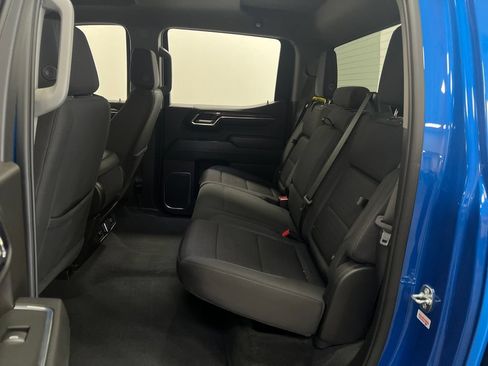 Used 2022 GMC Sierra 1500 Elevation w/ LPO, Elevation Black Package AWD/4WD image 29