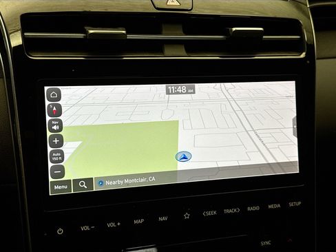 Used 2024 Hyundai Tucson Limited image 10