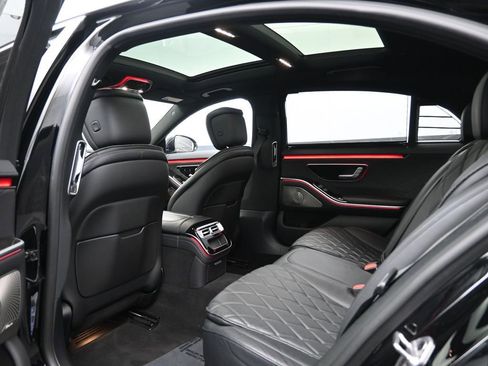 Used 2022 Mercedes-Benz S 580 4MATIC Sedan image 30