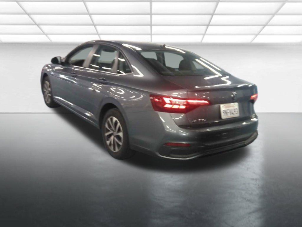 Used 2024 Volkswagen Jetta S FWD image 2