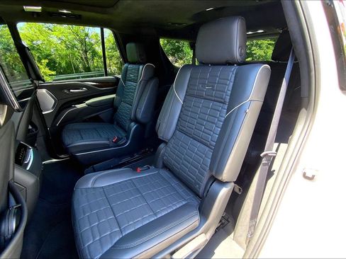 Used 2024 Cadillac Escalade Sport Platinum AWD/4WD image 20