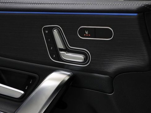 New 2026 Mercedes-Benz CLA 250 4MATIC image 23