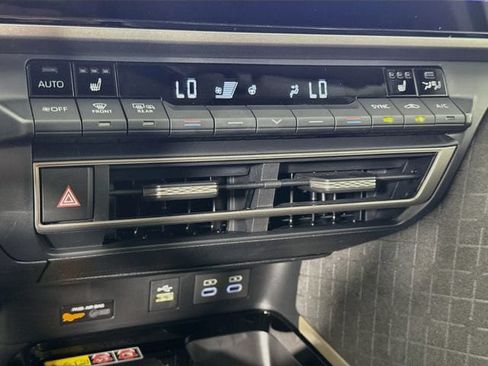 Certified 2026 Toyota Camry XLE FWD image 17