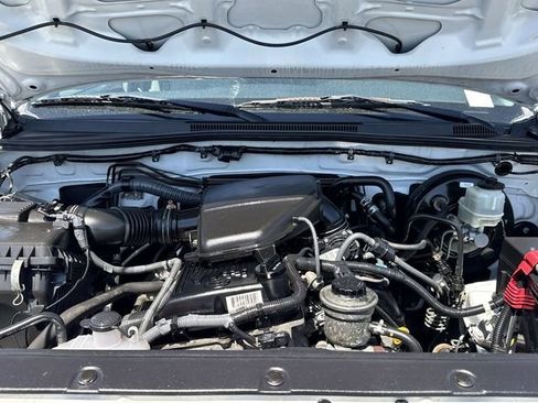 Used 2014 Toyota Tacoma PreRunner w/ Convenience Package RWD image 19