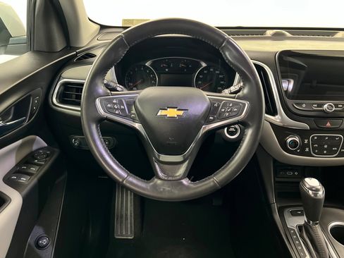 Used 2020 Chevrolet Equinox LT FWD image 13