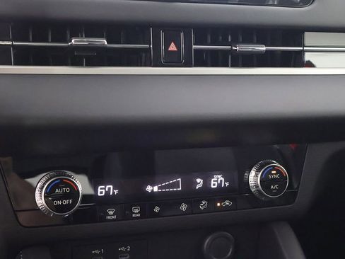 New 2026 Mitsubishi Outlander ES FWD image 41