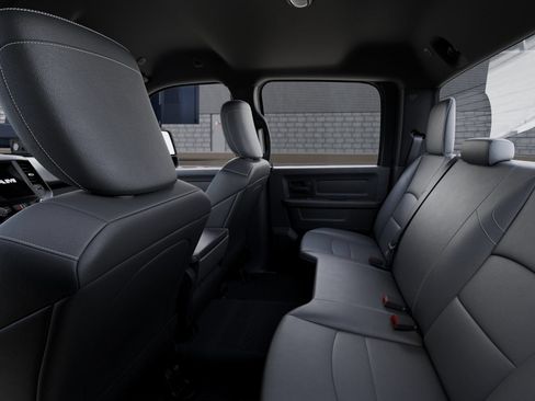 New 2026 RAM 3500 Tradesman AWD/4WD image 31