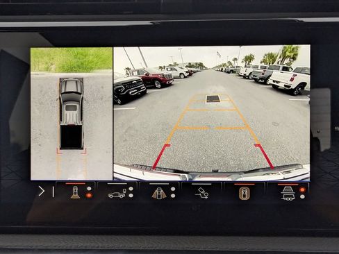 Used 2025 GMC Sierra 1500 Denali w/ Denali Reserve Package AWD/4WD image 29