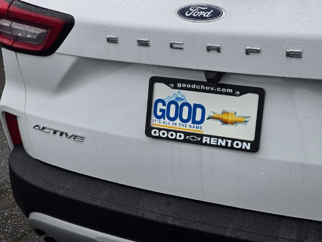 Used 2025 Ford Escape Active AWD/4WD image 14