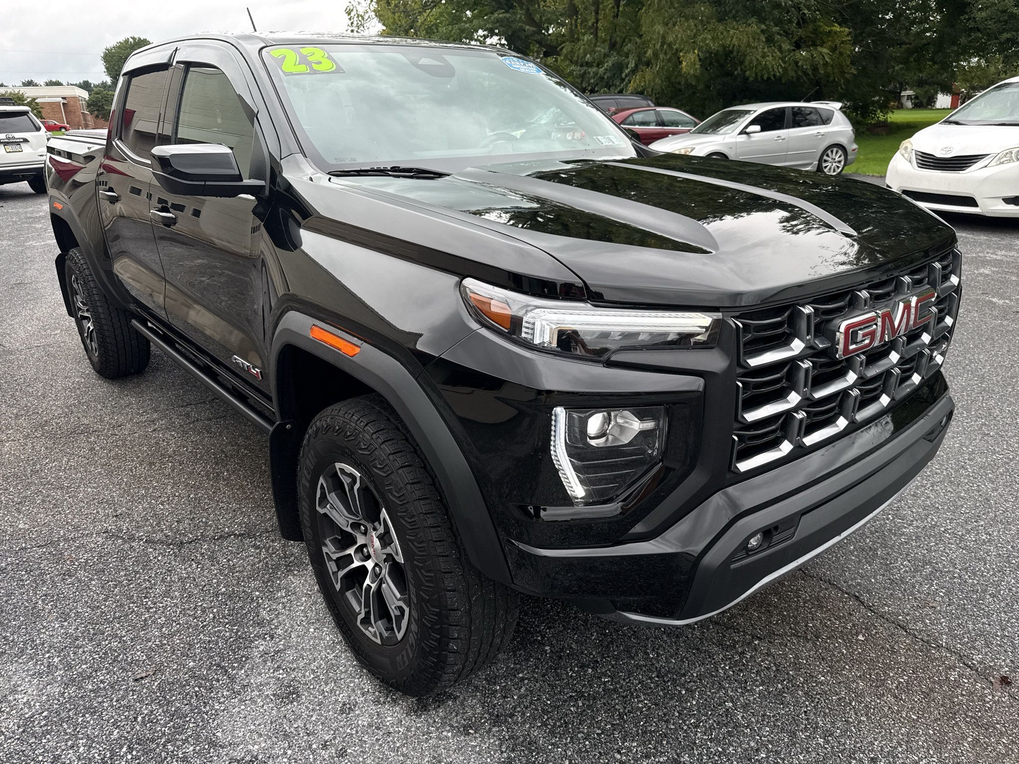 Used 2023 GMC Canyon AT4 w/ Canyon Safety Plus Package AWD/4WD image 7