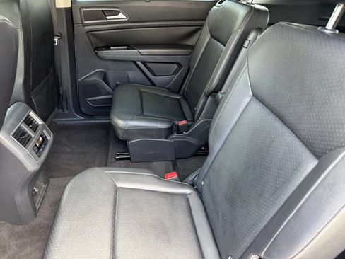 Used 2019 Volkswagen Atlas SE w/ Panoramic Sunroof Package FWD image 32