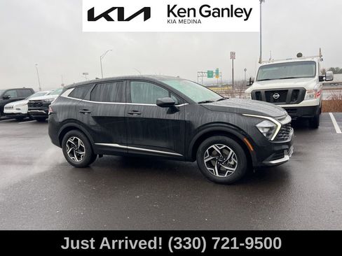 Certified 2023 Kia Sportage LX image 4