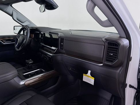 New 2026 Chevrolet Silverado 1500 RST AWD/4WD image 25
