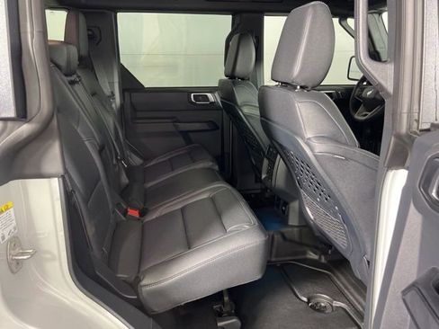 New 2026 Ford Bronco Big Bend w/ Black Diamond Package AWD/4WD image 12