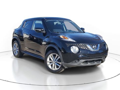 Used 2015 Nissan Juke SV w/ Technology Package image 1