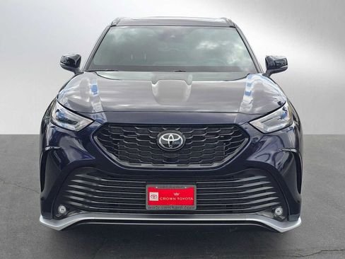 Certified 2024 Toyota Highlander XSE FWD image 8