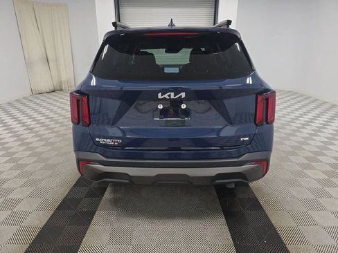 Used 2024 Kia Sorento SX image 6