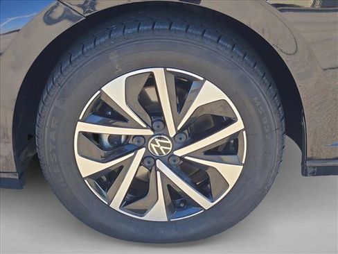 Used 2025 Volkswagen Jetta S FWD image 21