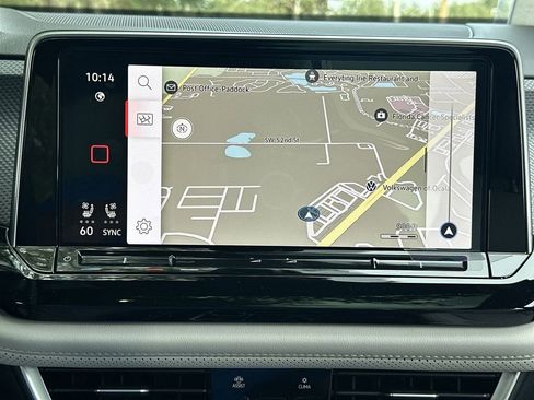 New 2026 Volkswagen Atlas Cross Sport SEL Premium R-Line image 18