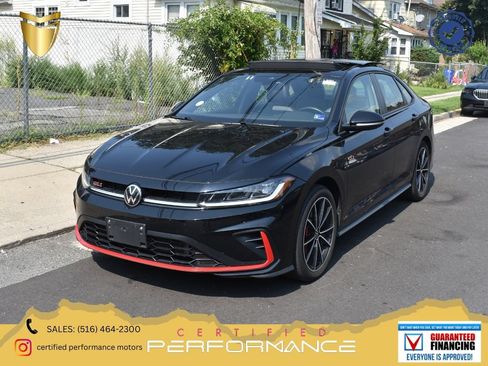 Used 2025 Volkswagen Jetta GLI Autobahn FWD image 1