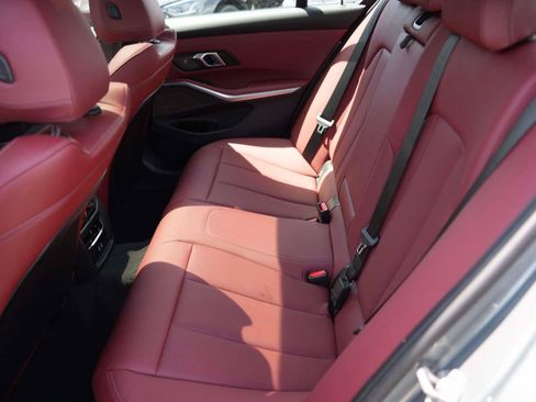 Used 2025 BMW M340i w/ Premium Package RWD image 10