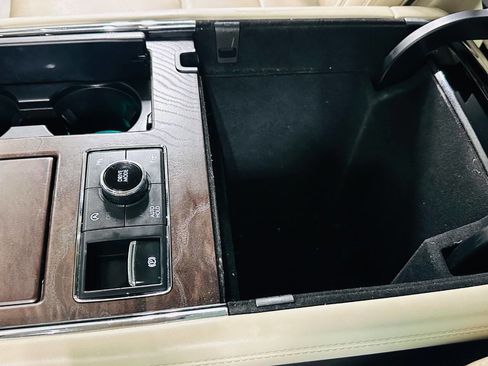 Used 2019 Lincoln Navigator Reserve w/ Cargo Package AWD/4WD image 20