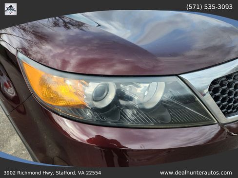 Used 2012 Kia Sorento FWD image 4