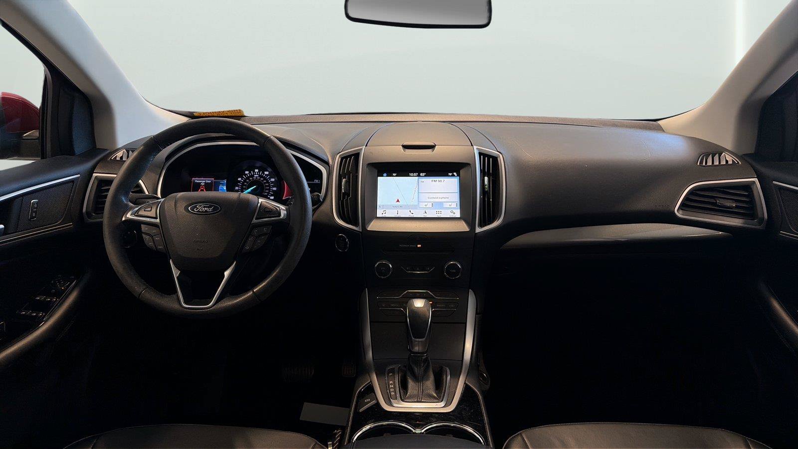 Used 2018 Ford Edge SEL w/ Equipment Group 201A FWD image 11